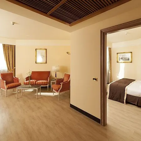 Shg De La Hotel