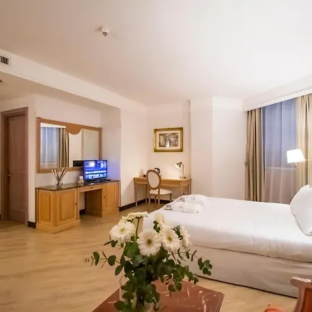 Shg De La Hotel