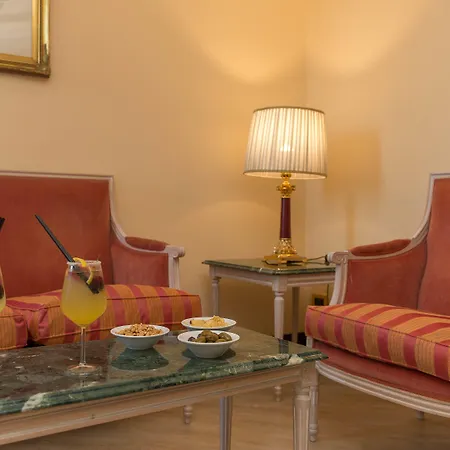 Hotel Shg De La